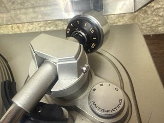 Giradischi Akai AP-D30C trazione diretta