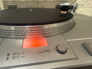 Giradischi Akai AP-D30C trazione diretta