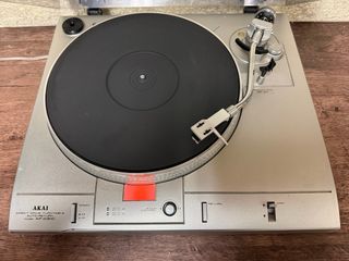 Giradischi Akai AP-D30C trazione diretta