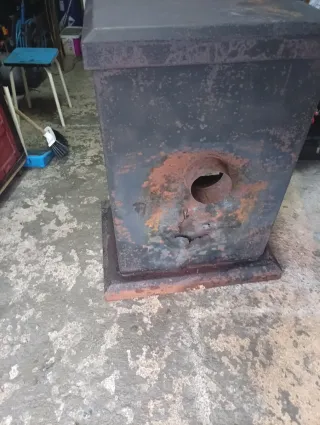 Estufa Juan Panadero con horno para reparar