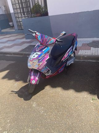 Yamaha Jog RR 50cc Scooter