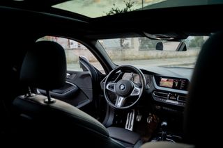 BMW 218i (2020) M Sport | 59.000 km | Panorámico