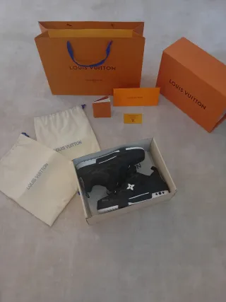 Scarpe LV Skate Nere Nuove Taglia 42