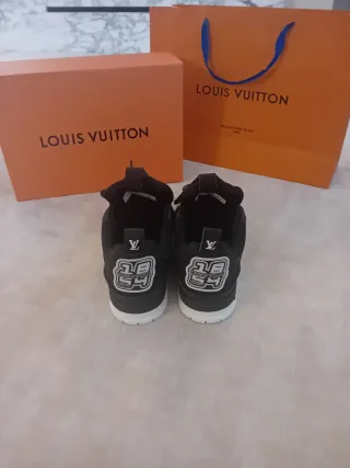 Scarpe LV Skate Nere Nuove Taglia 42