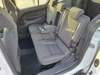 Ford Grand Tourneo Connec 2016