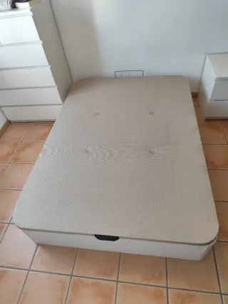 Cama canapé con colchón 135 x 190