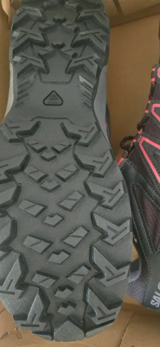 Salomon GoreTex Trekking talla 40 nuevas