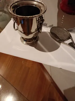 Mini vaso e apribottiglie racchetta