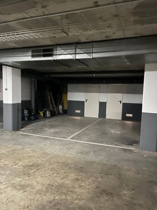 Plaza garaje con trastero