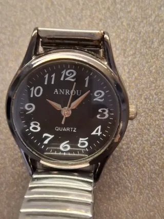 Orologii da donna al quarzo con cinturino elastico