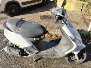 Piaggio Zip Blanca 50cc 2 tiempos