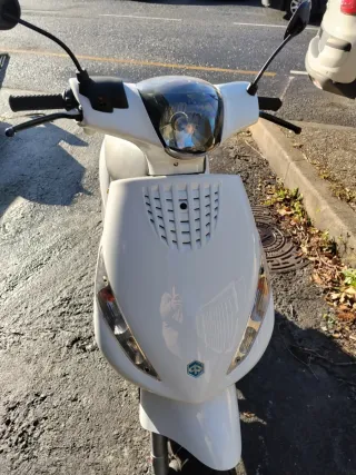 Piaggio Zip Blanca 50cc 2 tiempos