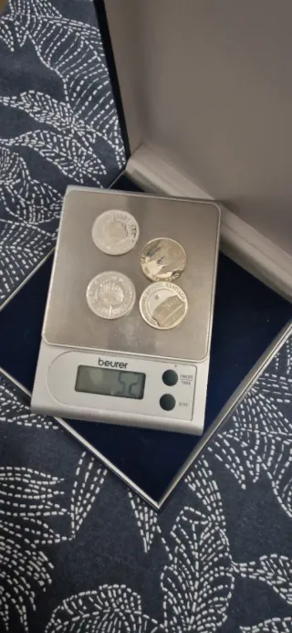 Lote 4 monedas plata Santiago