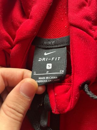 Chaqueta Nike Roja con Cremallera