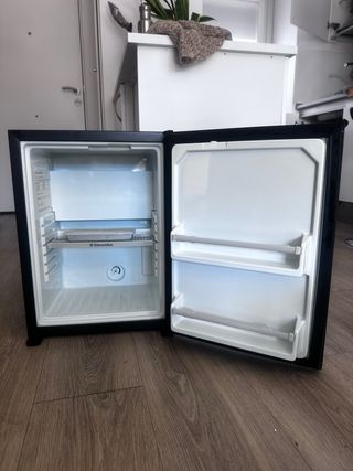 Minibar Electrolux 30L Casi Nuevo