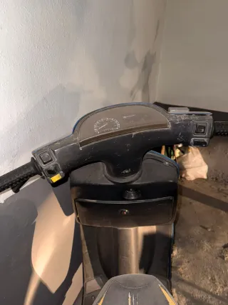 Piaggio Zip 50cc Scooter Automática