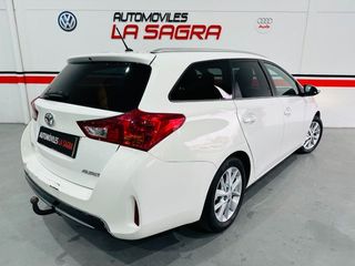 Toyota Auris 130 Business Touring Sports