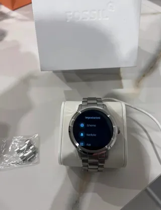 Smartwatch Fossil Argento
