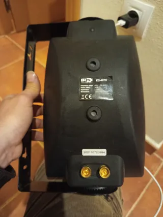 Pareja Altavoces KS Technology con Soporte Pared