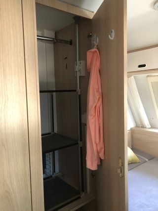 Caravana Adria Aviva 360 DK