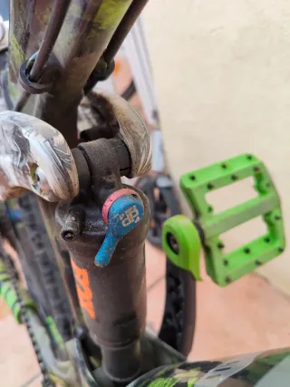 Bicicleta Descenso UMF Serigrafiada Única