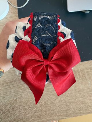 Diadema Miranda niña