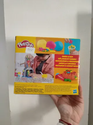 Play-Doh Licuadora de Batidos Coloridos