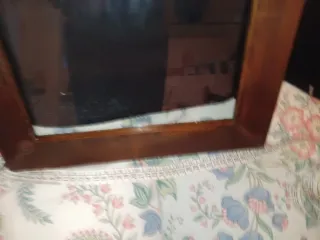 Cornice antica in legno massiccio con vetro