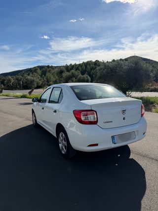 Alquiler Dacia Logan