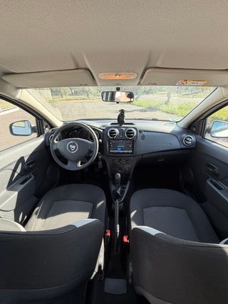 Alquiler Dacia Logan