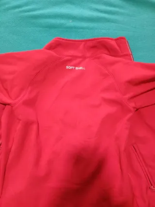 Chaqueta Roja Softshell