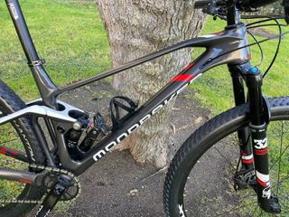 MONDRAKER FPODIUM 29 CARBONO DOBLE FOX  GX