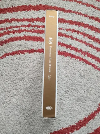 Disney. 365 Historias Para Dormir Livro de pano...