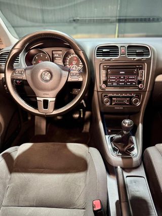 VOLKSWAGEN Golf VI 1.6 TDI 105cv DPF Advance