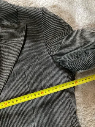 Abrigo de pana retro vintage gris 90s