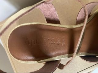 Sandalias doradas Apolina