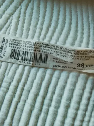 Pantalón negro Stradivarius