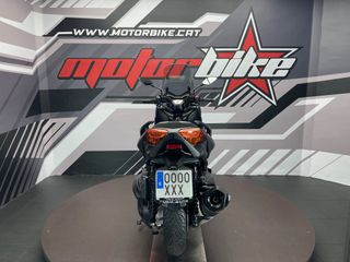 Yamaha XMAX 400 ABS Negra