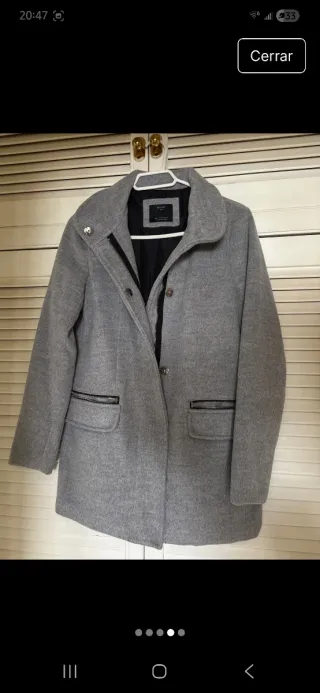 Abrigo de invierno gris