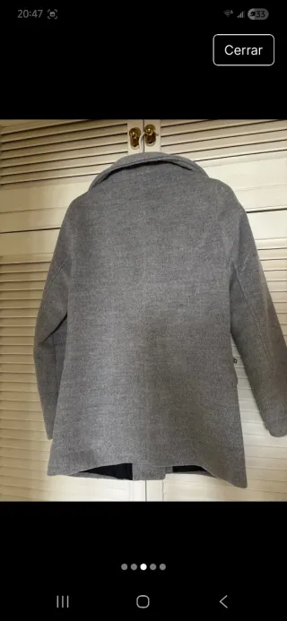 Abrigo de invierno gris
