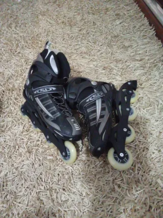 Patines Fila con casco y protecciones
