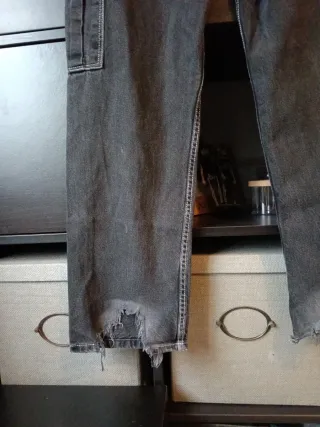 Pantalón Cargo Bershka Gris Talla 34