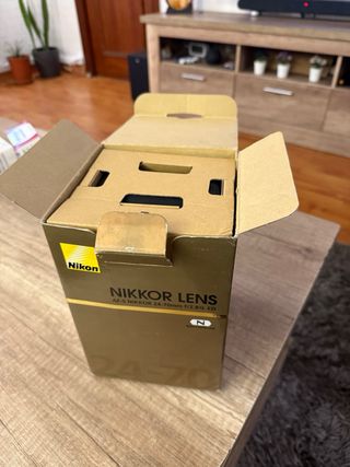 Nikon AF-S 24-70mm f/2.8G ED Lente