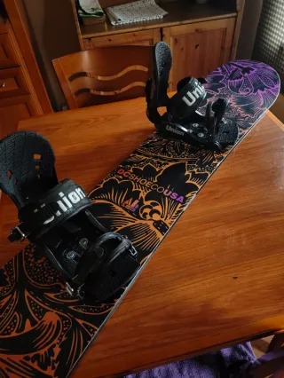 Tabla snow DC + botas Salomón + fijaciones Union