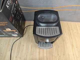 Cafetera superautomática - Krups EA8000 15 bares