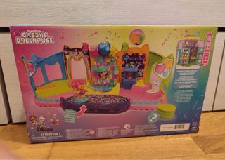 Gabby’s Party room playset.