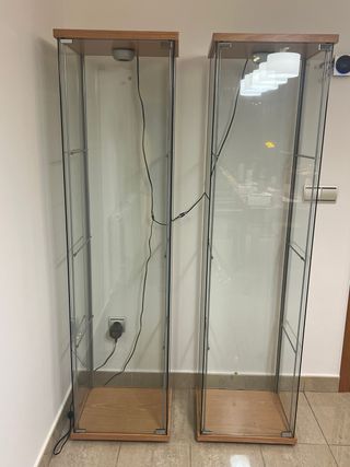 𝐕𝐢𝐭𝐫𝐢𝐧𝐚 𝐞𝐱𝐩𝐨𝐬𝐢𝐭 𝐝𝐞 𝐜𝐫𝐢𝐬𝐭𝐚𝐥 𝐜𝐨𝐧 𝐥𝐮𝐳, 𝐛𝐚𝐬𝐞 𝐝𝐞 𝐦𝐚𝐝𝐞𝐫𝐚