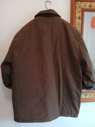 Abrigo marrón hombre talla XL. Nuevo.