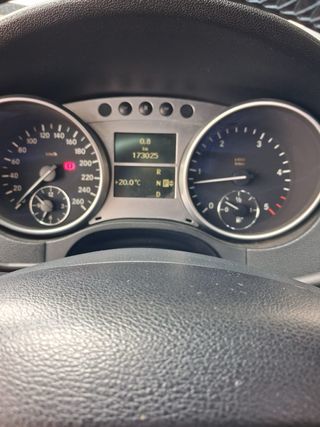 Mercedes-Benz Ml 2010