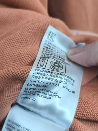 Sudadera Levis Color Naranja Talla M.
